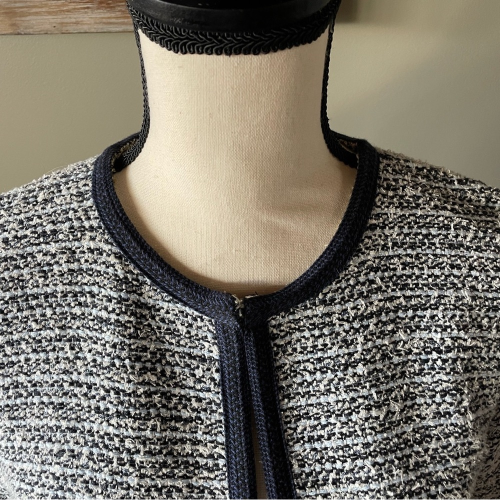 LOFT Navy and White Tweed Blazer - Picture 2 of 7